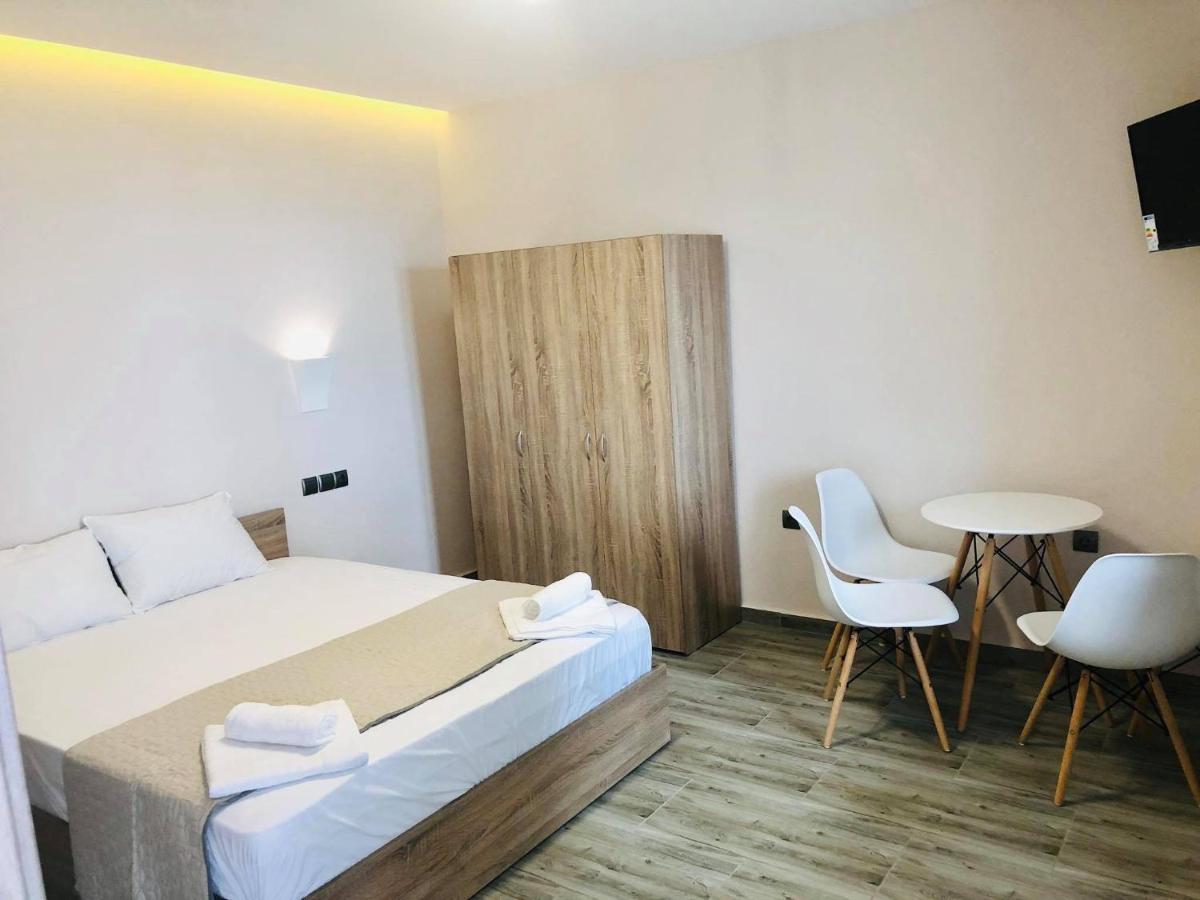 Angela Apartments & Studio Фанарион Экстерьер фото